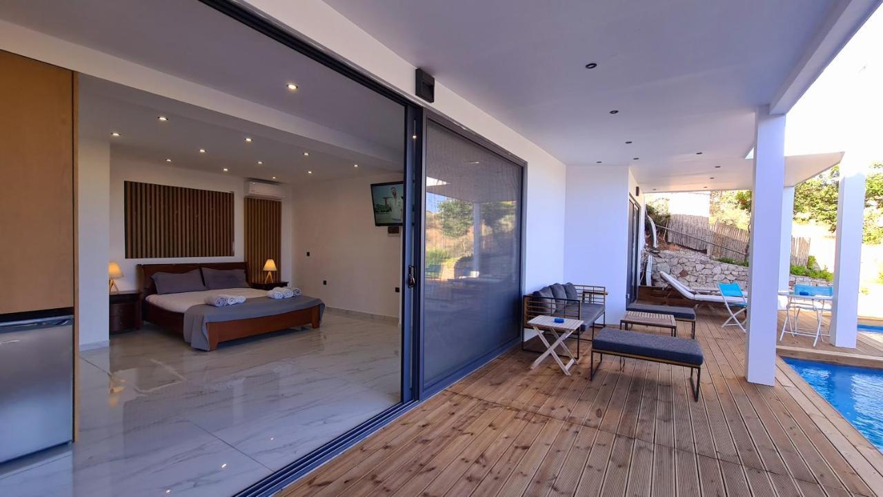 Sunny Place Resort Kilada Екстериор снимка